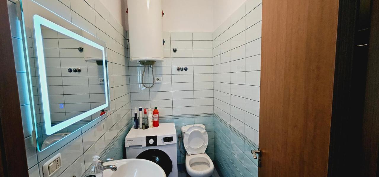 New Bazaar Side Bliss 2 Bed Room Apt With Free Garage Tiran Dış mekan fotoğraf
